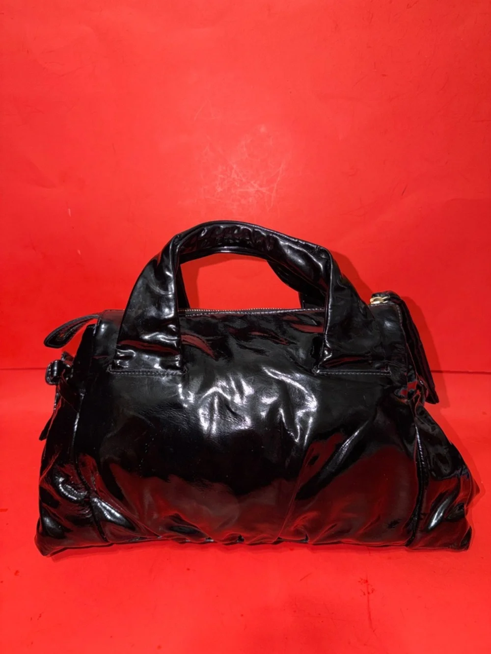 GUCCI Hysteria Patent Leather Handbag - Picture 3 of 14